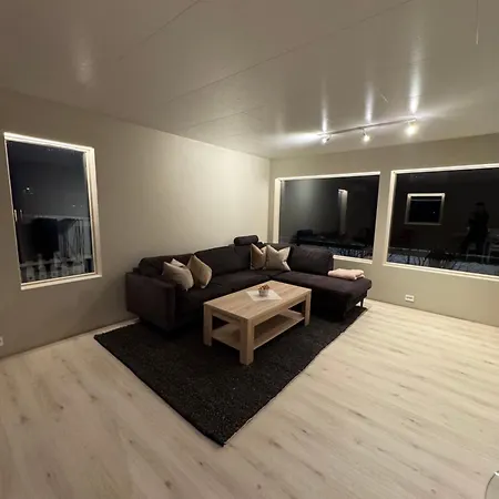 Flott Enebolig Naer Naturen Σπίτι διακοπών *