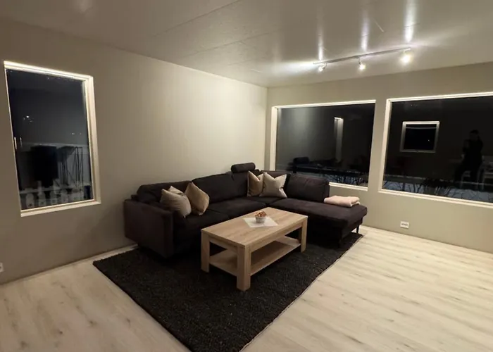 Flott Enebolig Naer Naturen Σπίτι διακοπών *